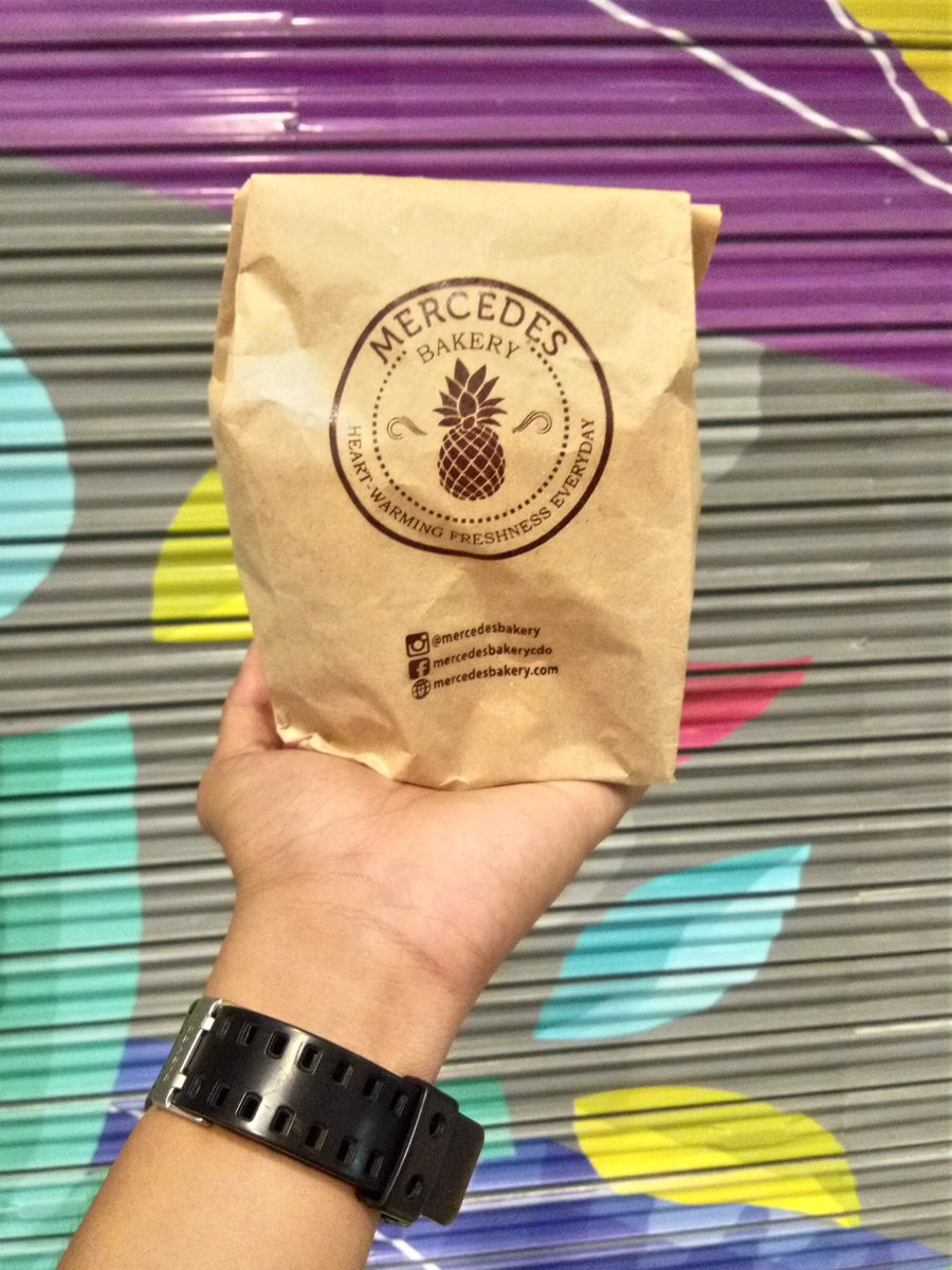 mtthw_jhn's tweet photo. A treat after a fulfilling Saturday. Thank you, Mercedes Bakery and @oceanreset.
#TheOceanResetProject #FirstWave https://t.co/kG8jmVtROd
