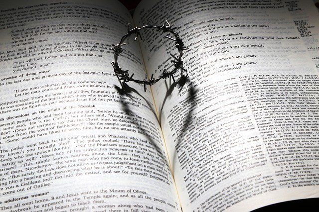 cocoaandstuff's tweet photo. Hey Friends 😀
Do you have a favorite Bible verse? 
Love J💜 https://t.co/NUNiIRlP1a