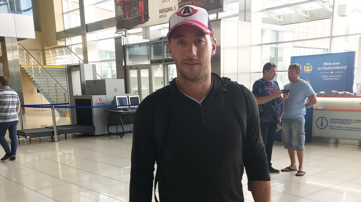 IHCAvtomobilist's tweet image. Посмотрите, кто приехал!
Да это же Дэн Секстон!
#ДоброПожаловать в #ХКАвтомобилист