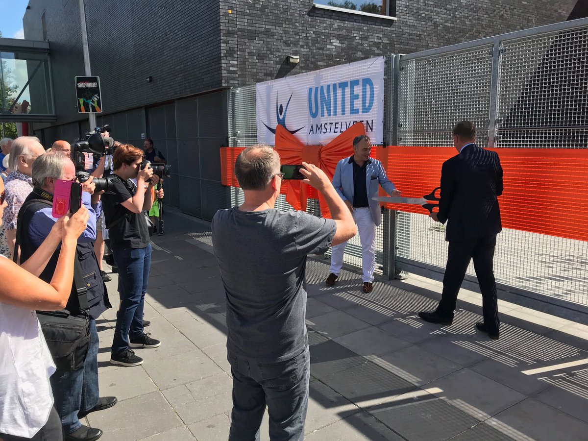 Nu is de Beweegbox dan officieel geopend! Veel beweeg en sportplezier aan inwoners ⁦<a href="/Gem_Amstelveen/">Gemeente Amstelveen</a>⁩ ⁦⁦<a href="/AmstelveenSport/">AmstelveenSport</a>⁩