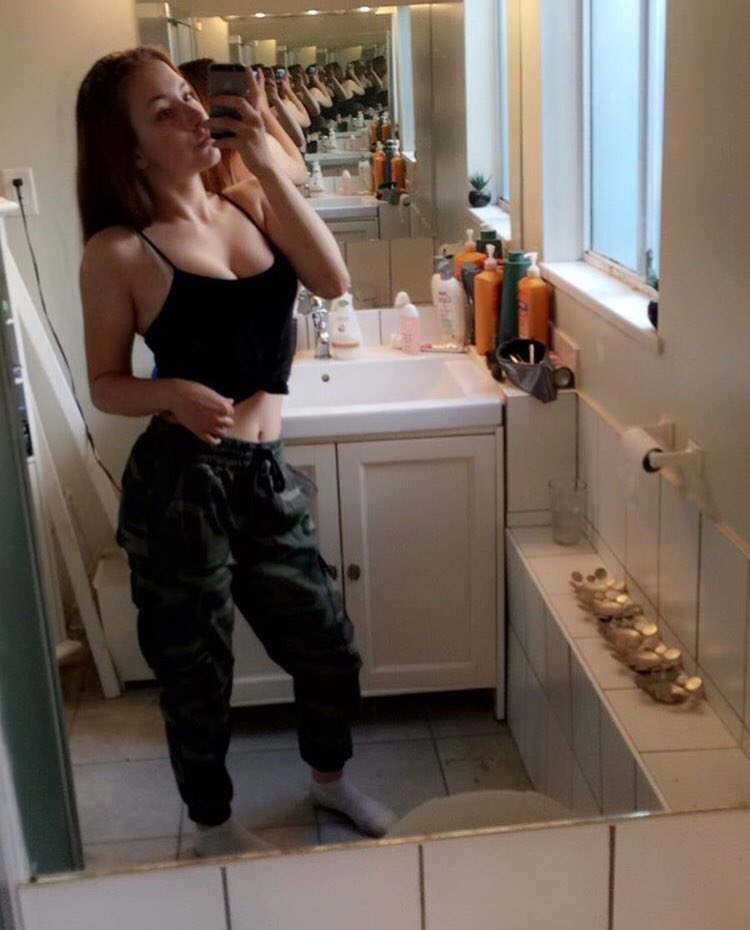 maddygrayy4's tweet photo. RT and Fav for a chance to get nudes in your DM 
#cumtribute #cocktribute #cumslut #cum https://t.co/IcTav9mSBD