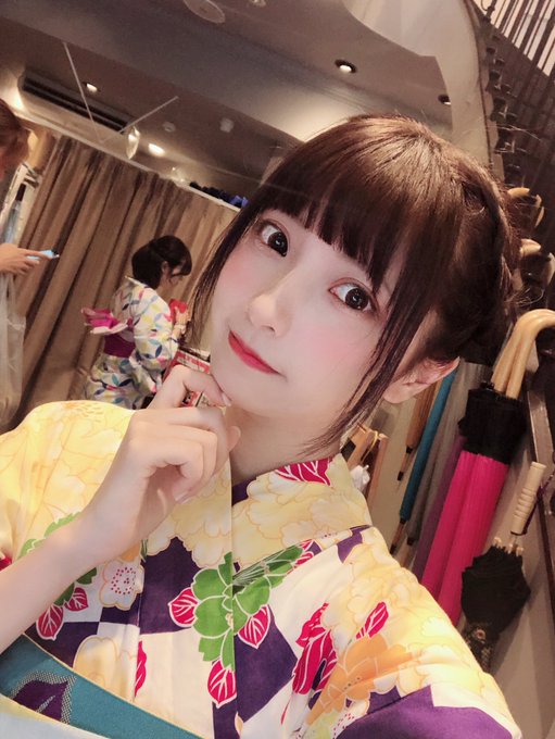 Twitterのコスプレ画像18