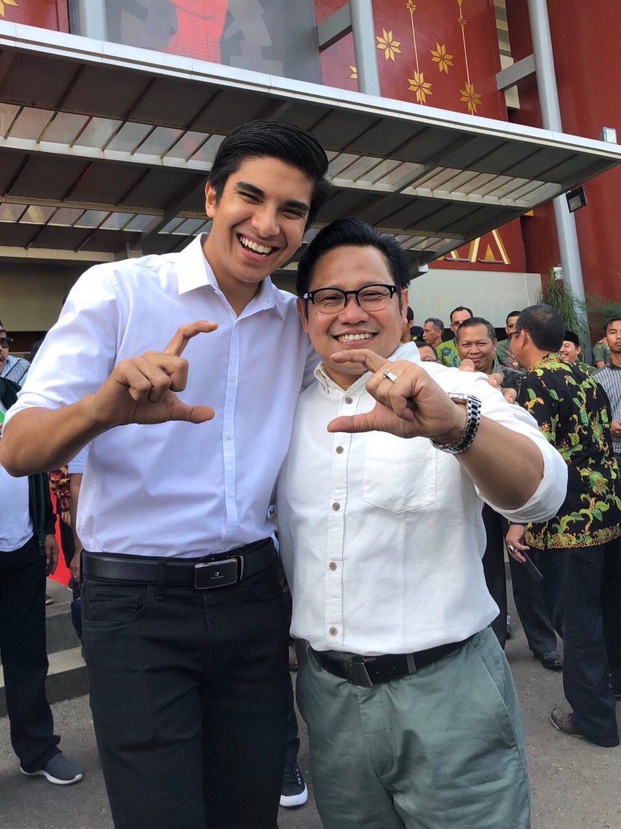 Icha68009124's tweet photo. @jokowi @cakimiNOW @Kadir_Karding @Jazilul_Fawaid
@Ance_Sir @Jansen_Harahap
@JoinSumut
@join_ri @manika_ARB
#JokowiCakImin
#CakIminNextWapres2019
#JoinSumut2019
#JokowiCakImin
@Jkw_CakImin
@arwani_aswaja
@JOINLampung
@joinniasutara
@JoinGusit
@JoinPSiantar https://t.co/8ACAYUHkF0