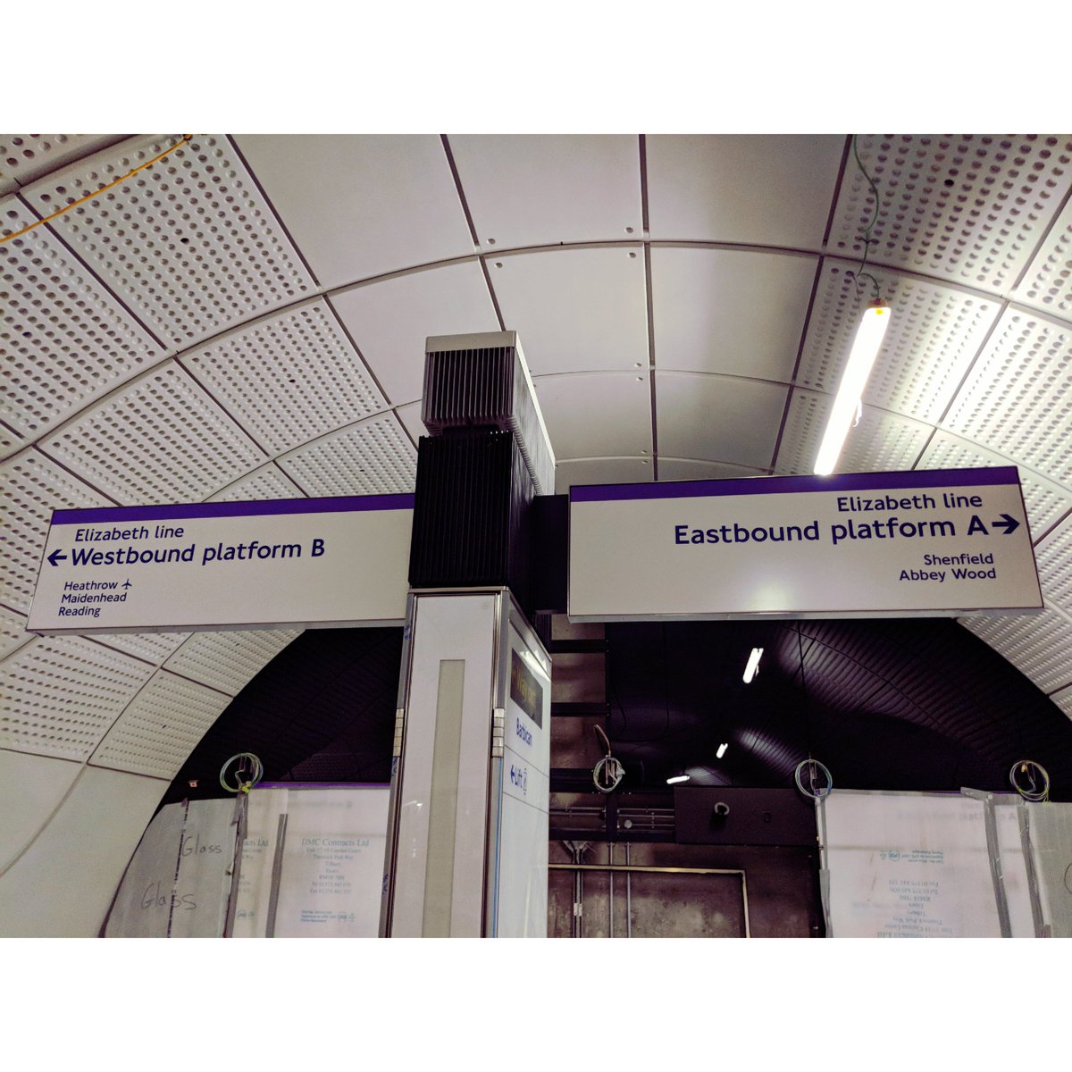 HannahBlunstone's tweet photo. Sneak peak yeaterday of the new Crossrail station at Farringdon, getting ready for opening later this year | #Farringdon #Crossrail #ElizabethLine #WomeninProperty #MajorInfrastructure | @BridgetWilkins_ @elizabethline https://t.co/RYKIPurJlU