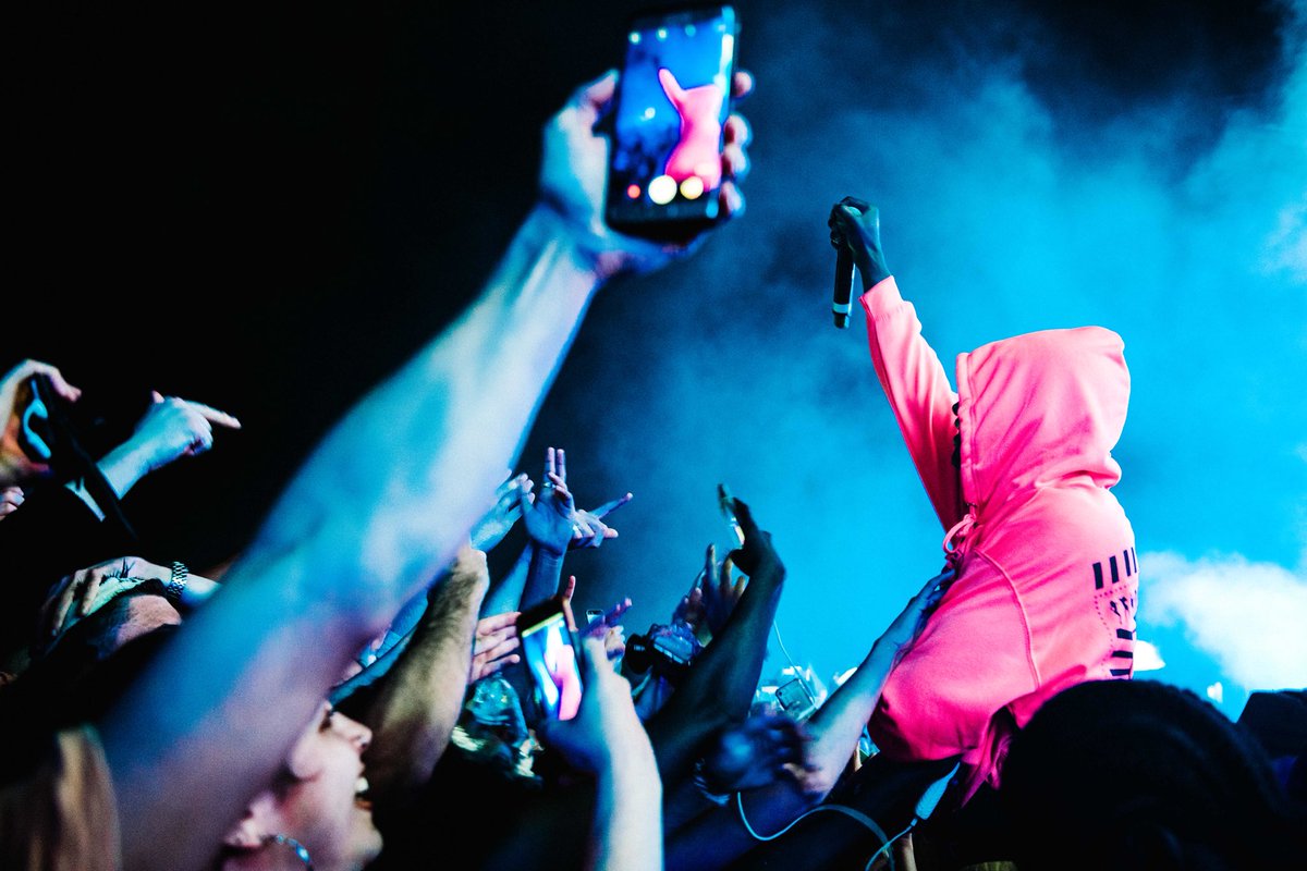 jordhughesphoto's tweet photo. .@Skepta headlining @LoveboxFestival last night 👹🔥 https://t.co/vWQFZXzcPm