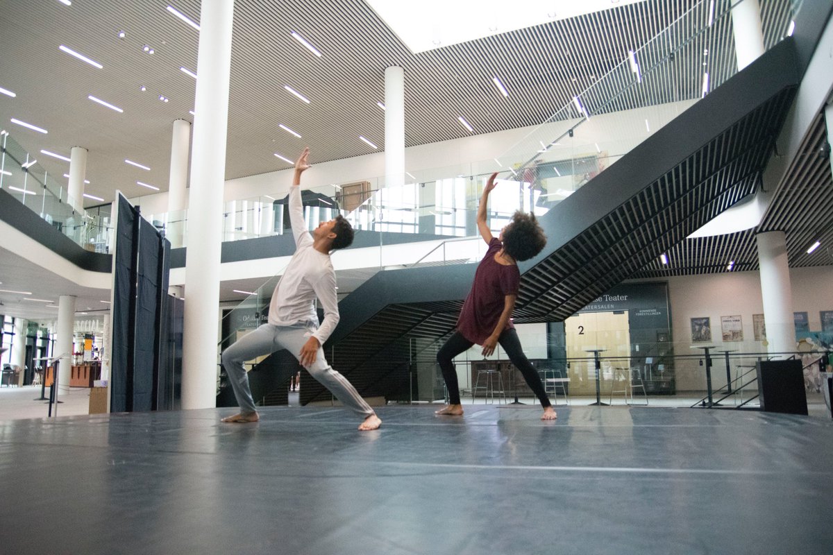 DANCE ALL YEAR LONG opening ceremony today in Odeon at 15:00! #danceallyearlong #odeon #locationx #louisemochia #residency #odense #kultur #byenscene
