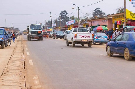 CongoVisit's tweet photo. Aujourd'hui découvrons la ville de Madingou. 
#Bouenza #Madingou #République_du_Congo
https://t.co/n0smaryh1j https://t.co/rYP2JAnVhB