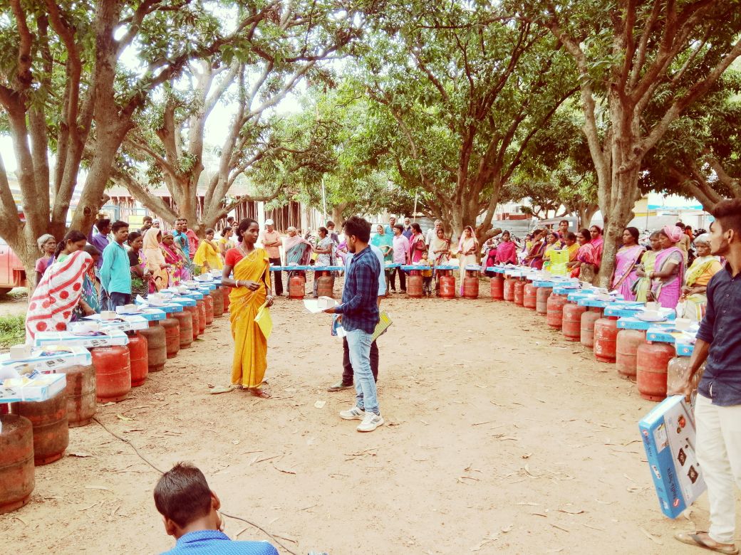 ujjwalaranchi's tweet photo. PMUY Women health a top priority.

@cmojhr @DC_Ranchi @DDC_Ranchi @npgjas @IoclJharkhand @BPCLimited @HPCL @IndianOilcl @PMUjjwalaYojana https://t.co/tg0FScjQGe