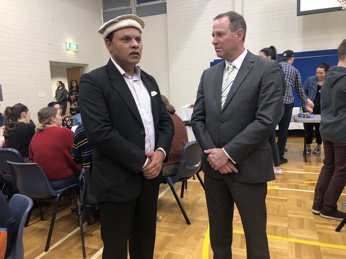 ahmadiyya_sa's tweet photo. Imam Atif Zahid addressed the Interfaith Symposium organised by the The Church of Jesus Christ of Latter-day Saints. 

Our members also participated in preparing birth kits for women in developing countries. 

#interfaith #peace #dialogue https://t.co/FfkWD7qEKA
