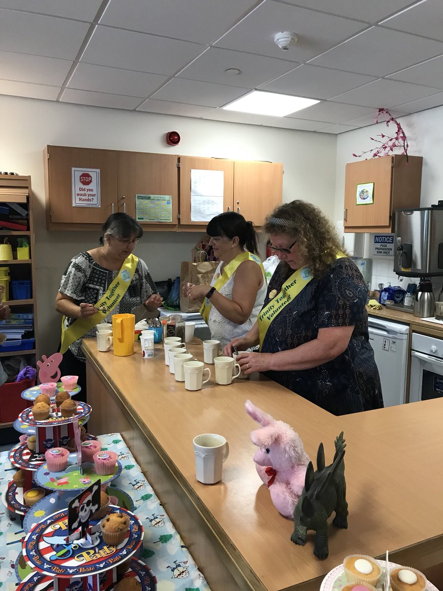 HTPShalifax's tweet photo. Thanks to Trinity Together for great Teddy Bear’s Picnic on our EYFS Open Morning... Mrs Eley and Mrs Gentle even got their Mums to come and help! #community #allinthistogether https://t.co/Wl7TJDMjPQ