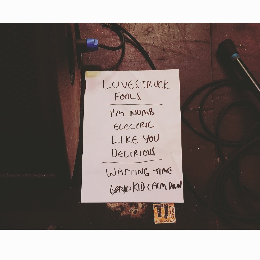 SETLIST //