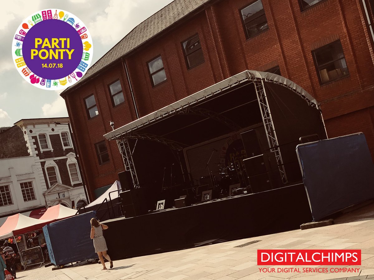 digitalchimps's tweet image. @PartiPonty18 are making the final preparations for the #PartiPonty18 #Welsh Festival in #Pontypridd. Looks set to be a fantastic event