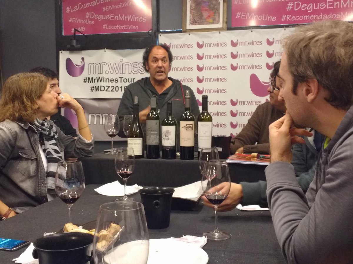 El Desayuno de todos los sábados, en <a href="/VinotecaMRWines/">Musu</a>