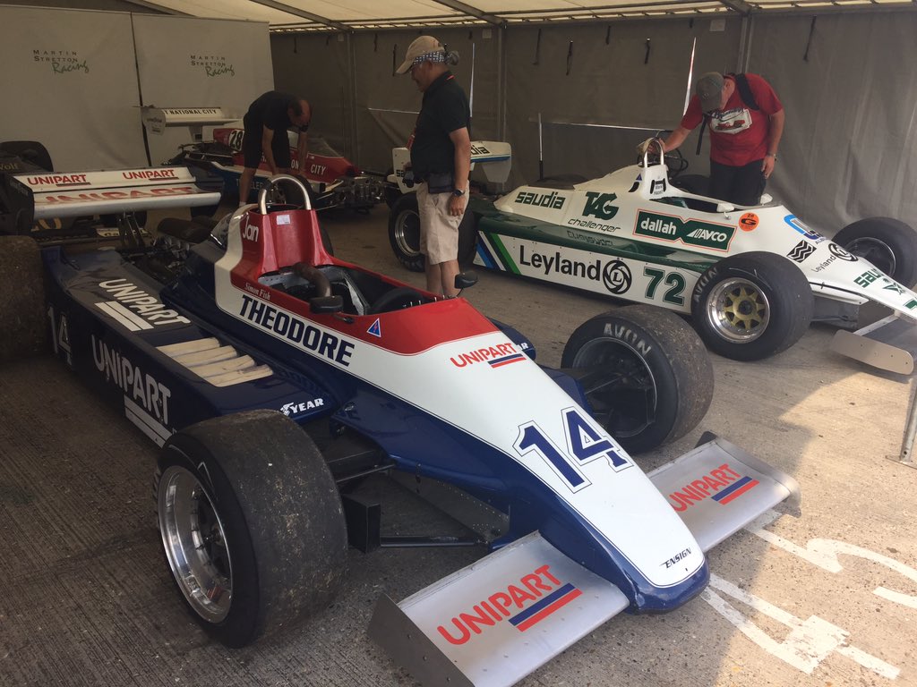 bigwhitevanfame's tweet photo. 1. This time last week #BritishGP @SilverstoneUK #historic #innertrack #accessallareas @TeamHesketh @dannyknightuk @Wilks007 @ijeoma1000 had to something whilst another sporting event was on #scottish @The_MissPitstop https://t.co/Xu9h79fO06
