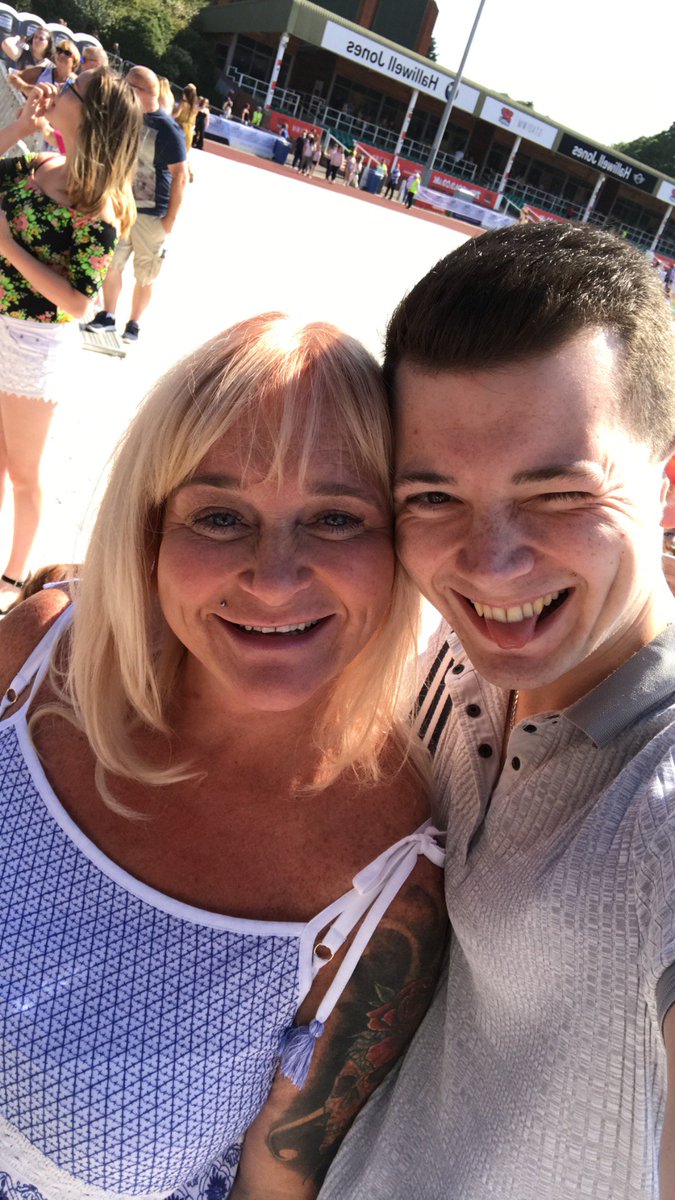 MathewFoy tweet media