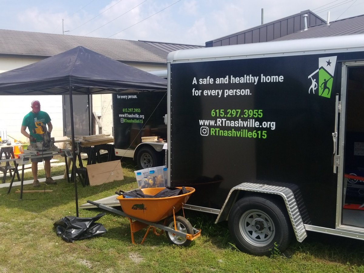 CivilClint's tweet image. A year ago @RTNashville615 bought these trailers. Today, we are finalizing some custom shelving to help operations. #NoRestForTheWeary #WhereIsTheWater #Hot!