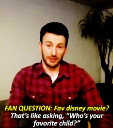 trcer85's tweet image. chris evans being me