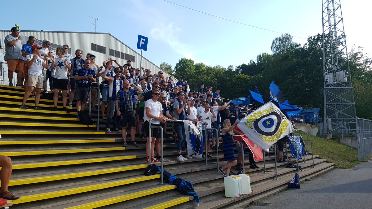 siriusfotboll's tweet photo. Dags för match på Grimsta IP, där Blåsvart dominerar inför avspark.
#BPIKS #Allsvenskan https://t.co/EkmTOCMEHy