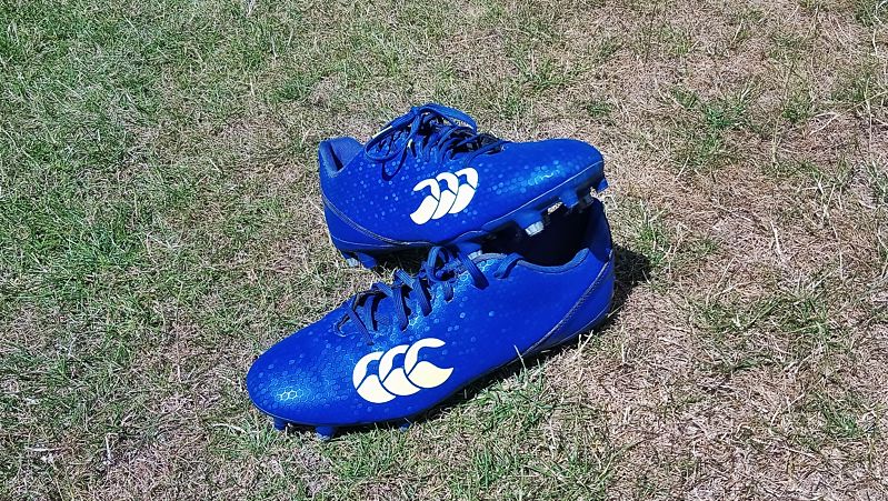 CLSRFC_Sponsor's tweet photo. Unless we have copious amounts of rain I will not be wearing these bad boys at training on Tuesday night at 7pm (Hermatige Academy’ DH2 3AD).  Looking forward to seeing our new coach. #changeiscoming #clsrfc #rugby #chesterlestreet #chester #rfu https://t.co/DYFYMuNuXD