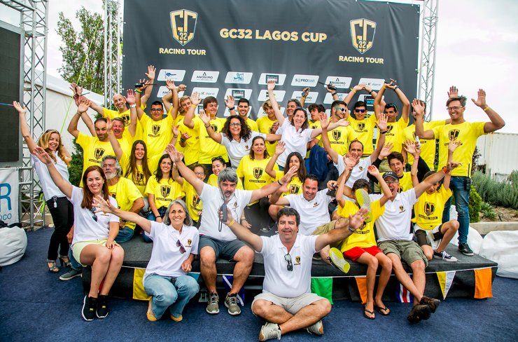 GC32RacingTour's tweet photo. #somethingfortheweekend 
Behind the scenes from sunny ☀️☀️Portugal and the GC32 Lagos Cup 🇵🇹
#happypeople #welovesailing #gc32 https://t.co/AA5fGBD5oK