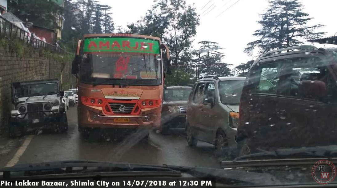 HimachalW's tweet image. The private bus operators in #Shimla are no less than VIPs - both are always in an unnecessary hurry. For instance, this gentleman broke long traffic line &amp;amp; made sure the traffic is choked in opposite lane too. 

Pic: HW Reader,

#DrivingSense #Traffic #SmartCity #HimachalPradesh