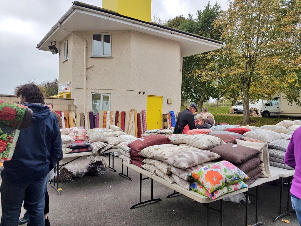 FoyandCo's tweet photo. Another beautiful weekend for The Giant Flea Market @BathandWest Showground Shepton Mallet tomorrow @sheptonflea loads of Beautiful Cushions and Fabrics #fleamarket #Sheptonflea #sheptonmallet #fabric https://t.co/80mt0dqsVA