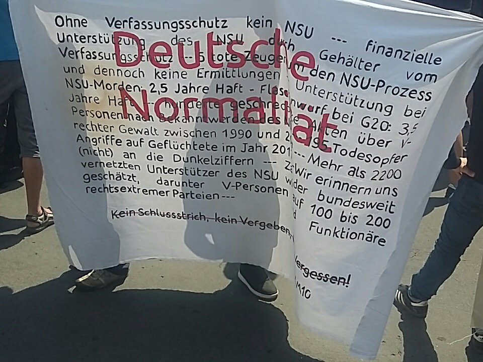 1346 Abschlussredebeitrag auf #keinschlussstrich auf #goedemo in #Göttingen am Waageplatz.  #goe1407