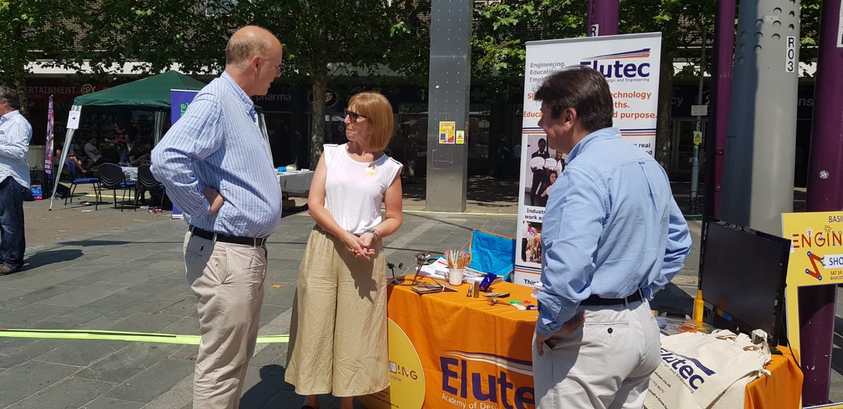 BrookSixthForm's tweet photo. #Elutec stand was visited by Chris Grayling, Secretary of State for Transport, and Stephen Metcalfe MP.
@Basildon, #engineeringshowcase @YoEgovuk #YoE https://t.co/GohQsceY6N
