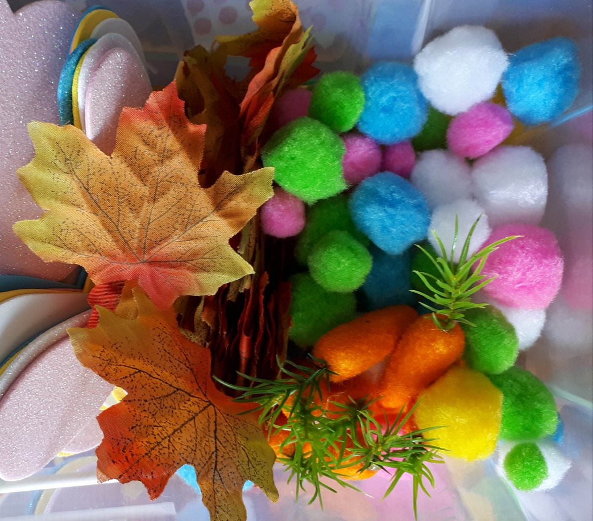 SarahCrewArtist's tweet photo. Will you help the artist rehome rabbits from Rio today? Or design a postcard full of memories?  @ltgallery1 free workshop open to all ran by Spike Associate &amp; artist educator... @visitweston
@_SpikeIsland https://t.co/zQyfF9ypIh
