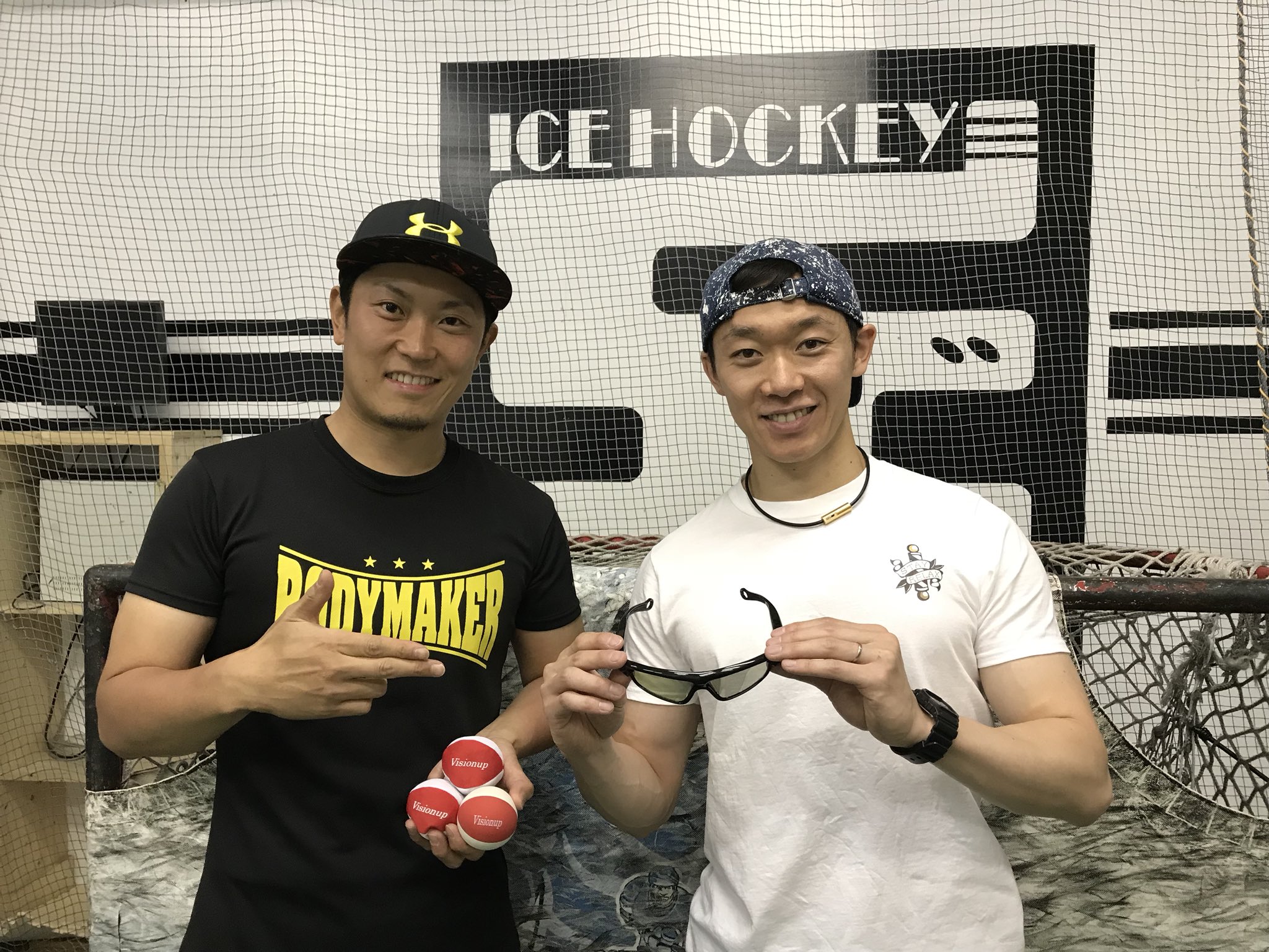 井上光明 釧路のフィットネスクラブ トレスタ にて ビジョナップ を使ったビジョントレーニングが出来るようになりました 10 15分程度の簡単なボールトレーニングで動体視力 瞬間視 周辺視の向上を図ることができます トレスタhp T Co