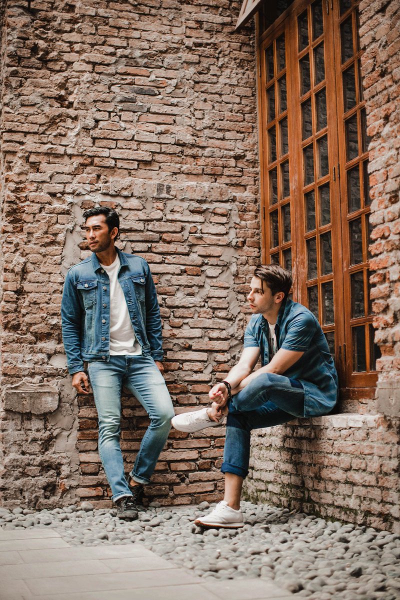 WranglerJeansID's tweet photo. Denim on denim trend! Dapatkan penampilan macho yang on point dengan koleksi terbaru #Wrangler #InfiCool! https://t.co/9UfDQttBWk