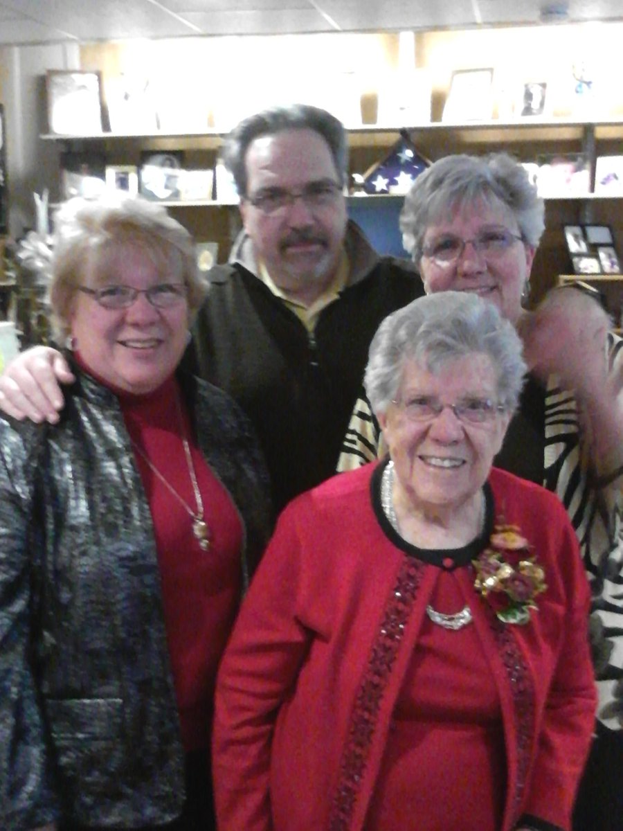Templeton: Music, crafts festival July 21 to benefit Estelle R. Ford Future Nurses Scholarship Fund buff.ly/2uz8OCa  <a href="/erf_scholarship/">Future Nurses Fund</a> <a href="/M_J_Pellegrino/">GardnerPublicSchools</a> <a href="/Fitchburg_State/">Fitchburg State</a>