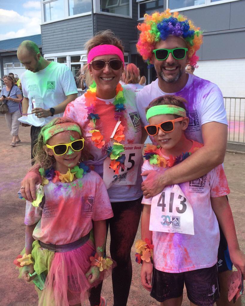 Great atmosphere at the <a href="/RossHospice/">Rossendale Hospice</a> charity run today. Thanks to all the organisers and volunteers who made it possible #colourdash