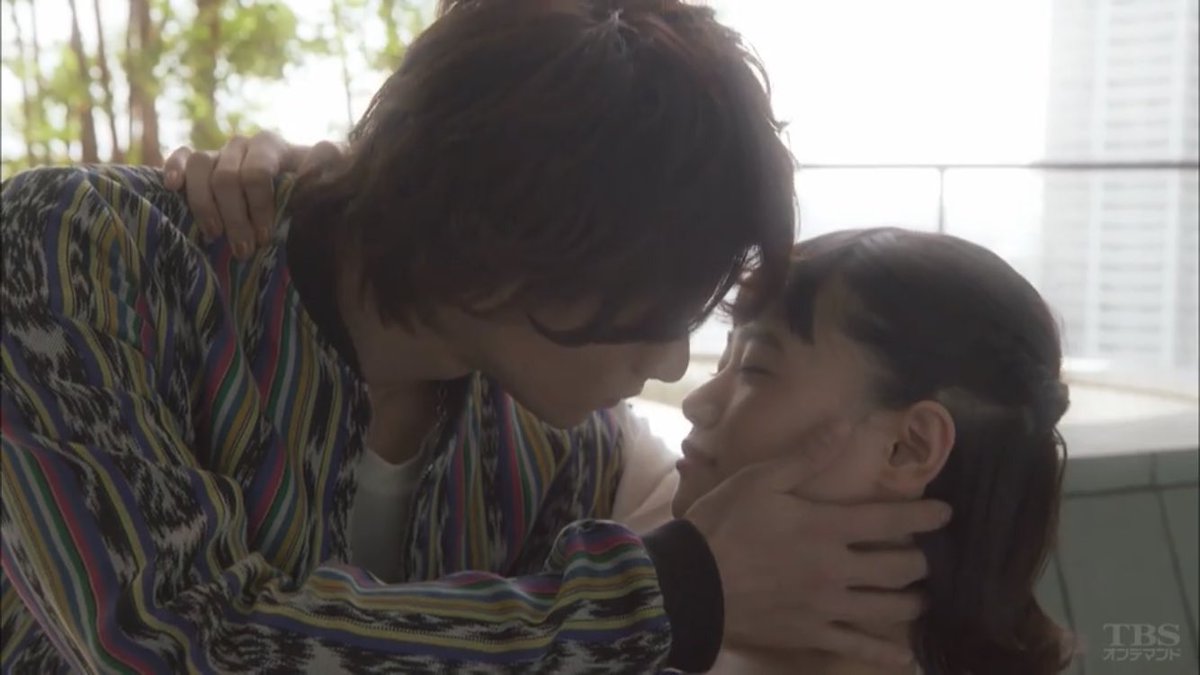 とにかくハルトは音に触れたくて触れたくてしょうがないみたい だって妄想するときのハルトはずーーっとキスしたがってるから 笑 ハルトは超超超健全な男の子 花のち晴れ 花晴れ