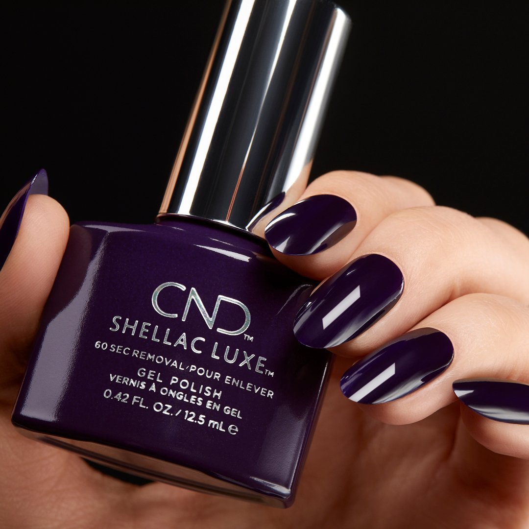 SweetSquared's tweet photo. 14+ day wear, high-gloss shine and no nail damage #cndshellacluxe https://t.co/3Fw109Luek