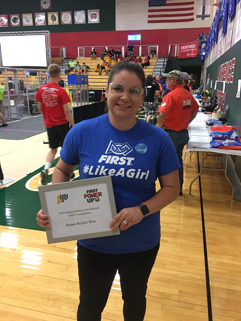LadyLogistics's tweet photo. Thanks @IRIcomp for the 2018 IRI FIRST Foundation Award. It's been a pleasure to support the @IndianaFIRST & @FIRSTweets programs over the years. #OMGRobots #FIRSTLikeAGirl https://t.co/DdnBGNAtRB