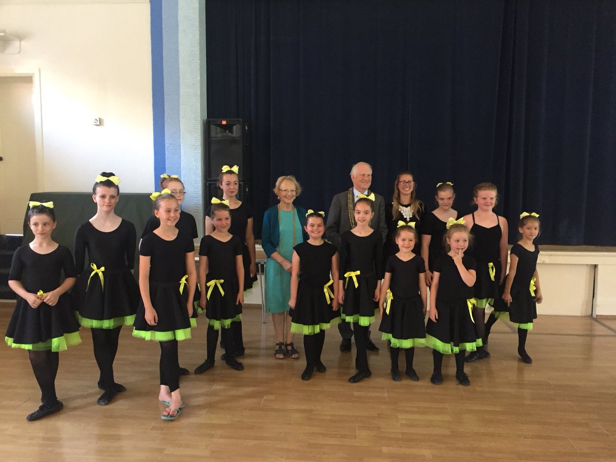 The girls had a great time performing  at the <a href="/Adam_Festival/">ADAM</a> this morning and are very happy the Lord Mayor and Mayoress stayed to watch!! #york #irishdancing <a href="/AcombForum/">Greater Acomb Community Forum</a> @WestfieldWard @AcombWard <a href="/AcombAlive/">Acomb Alive</a>