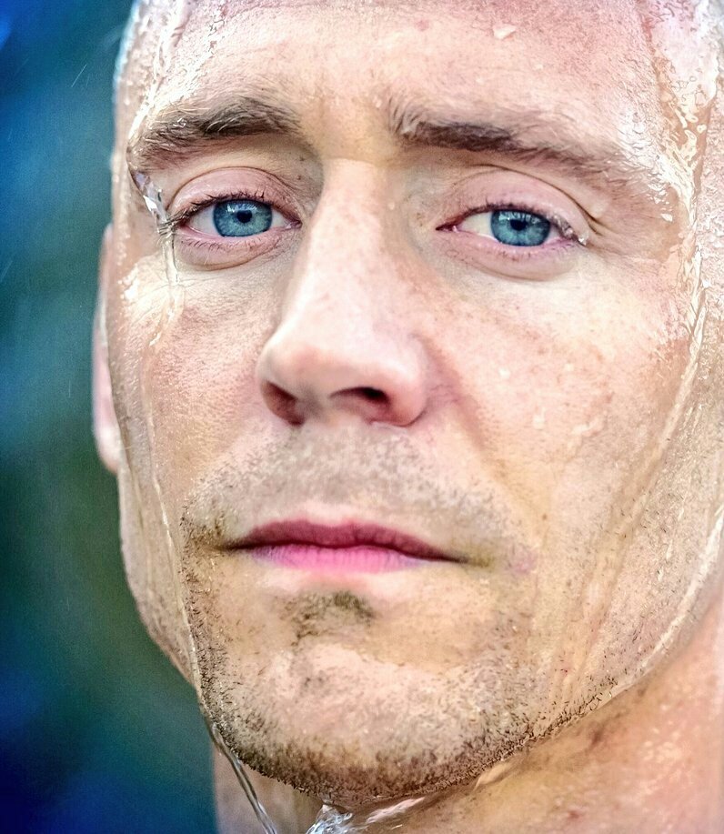 bestoftwh's tweet photo. I got lost in these blue eyes. https://t.co/mfFRurWGG6