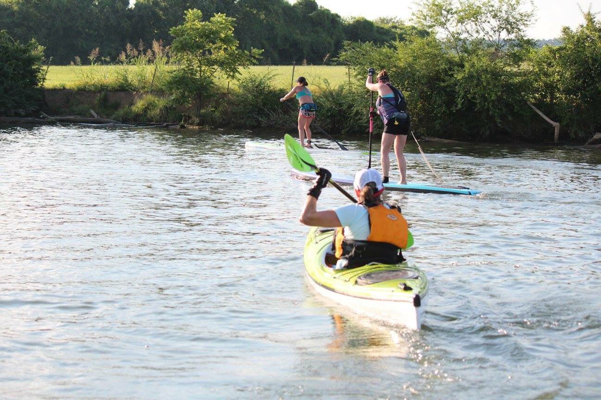 BL_billylush's tweet photo. Come celebrate our 5th year with a #BillyLush party! 10am-10pm
All rentals include 1 draft beer or cider. Knox Wurst Food Truck available at 4pm 🎉🏄♀️🍻 https://t.co/os6j1kr4ze