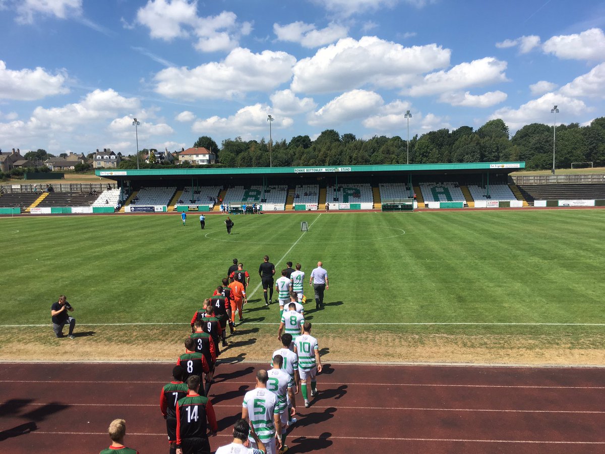 BPAFCOfficial's tweet photo. ๐ธ | Here come the teams!
#BPALive https://t.co/OUSBsv5OvL