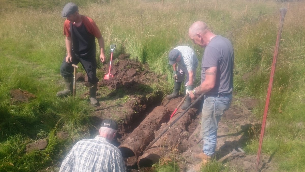 ProfJGrey's tweet photo. 1/2 Half the crew on @WildTroutTrust @YorkshireWater habitat workshop at Embsay Res w/ @SkiptonAngling
Culvert removal on spawning beck and rock ramp regrading &amp; remeandering of channel https://t.co/N4iE2Y5lSK