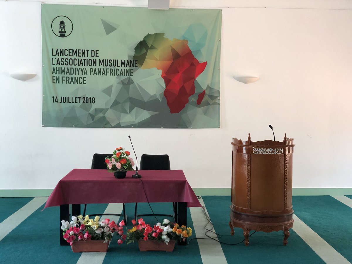PAAMA_UK's tweet photo. The stage is set for the inauguration of #PAAMA_France. President #PAAMA_UK Tommy Kallon in attendance to preside and welcome our brethren into the ever expanding global #PAAMA family. https://t.co/9LCHGU1Bbu