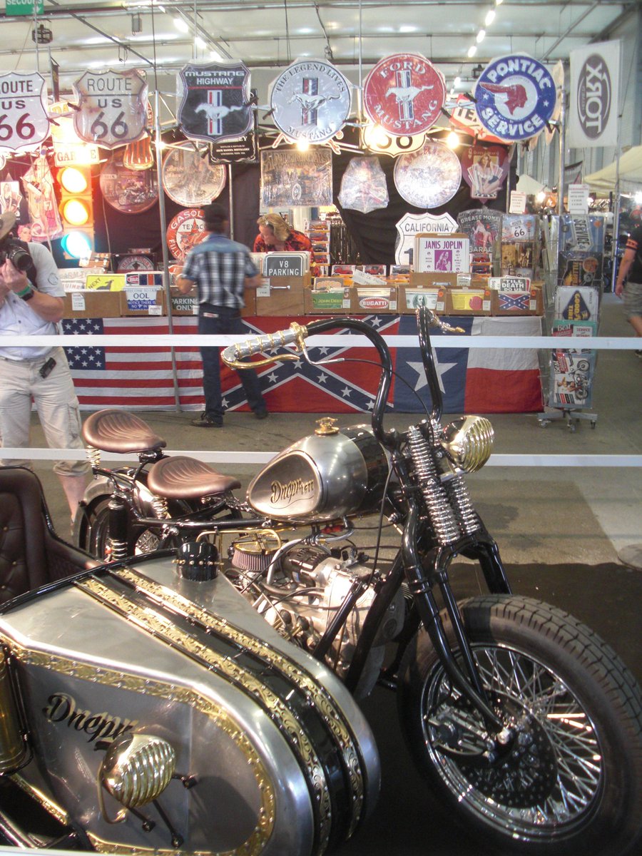 giteallonnes49's tweet photo. Hier nous étions présents à l'@atf_officiel , un événement incontournable ! #Tours #lennykravitz #AmericanToursFestival #HarleyDavidson https://t.co/t5gdvcfg8g