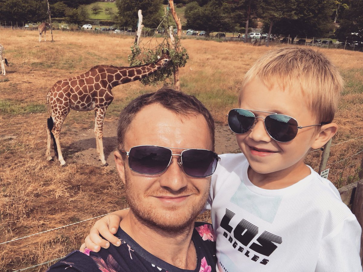 heepsy10's tweet photo. Trip to the Safari park for Lucas’s birthday and this pic was our favourite. #birthday #fatherandson https://t.co/42Pl0Jy112