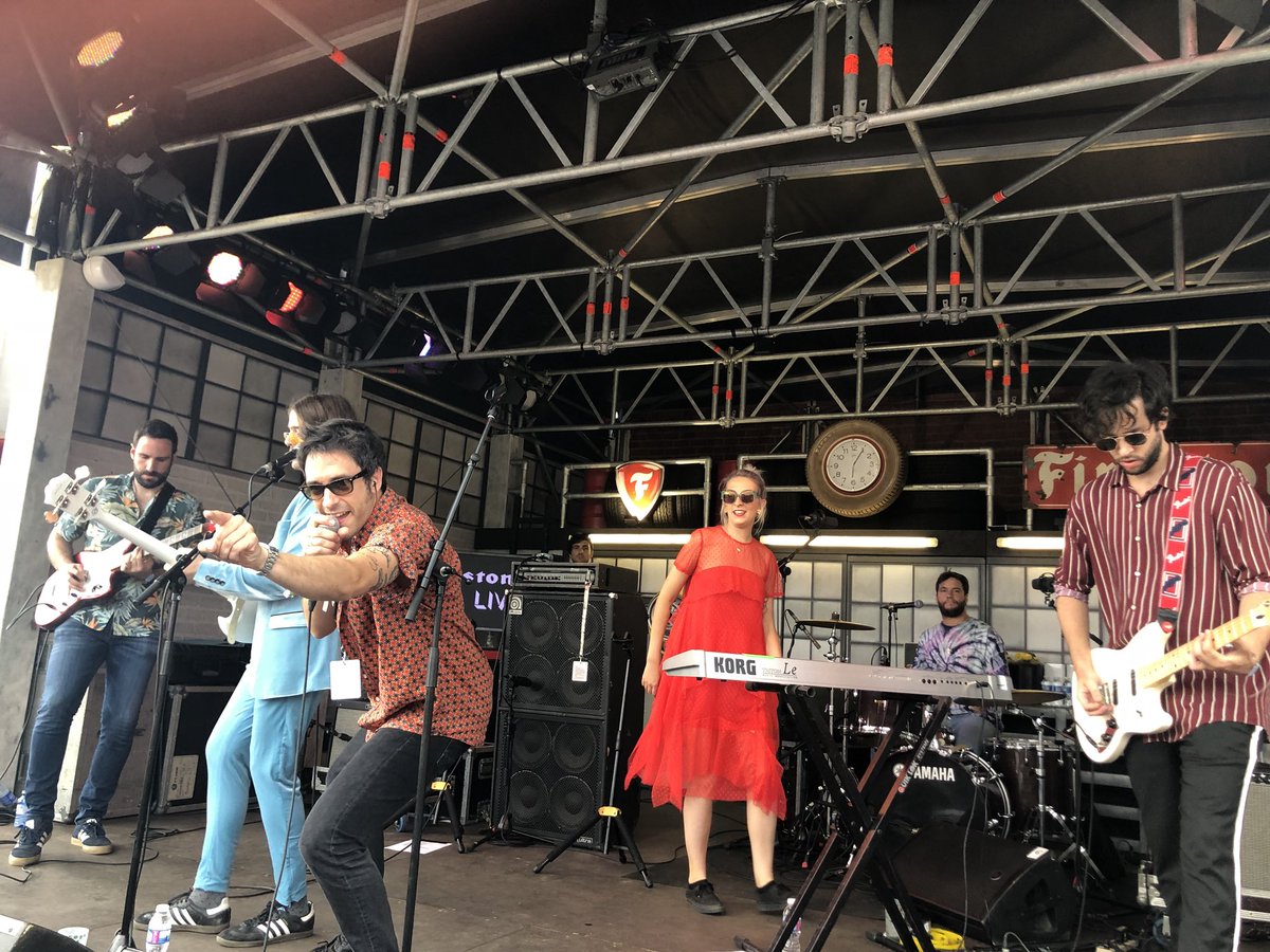 Empieza el jaleo de verdad en un festival de verdad!!! #Bilbaobbklive2018 Vienen de San Blas y se llaman <a href="/GreenClass_band/">GreenClass</a>
