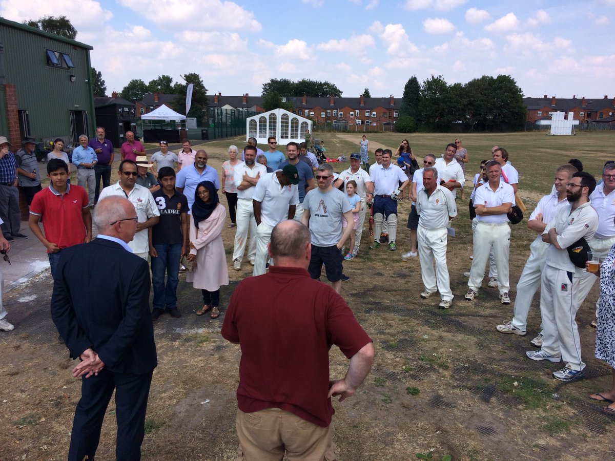 KEVIAston's tweet photo. Old Boys cricket match and BBQ. Wonderful to see so many AstonOldEds https://t.co/aQNXlE5LG0