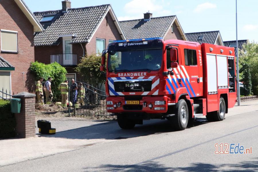 🚨 Gaslekkage tijdens graafwerkzaamheden in voortuin Pakhuisweg #Ede 112.press/QbXW6s 112Ede https://t.co/H9XfUHstQg