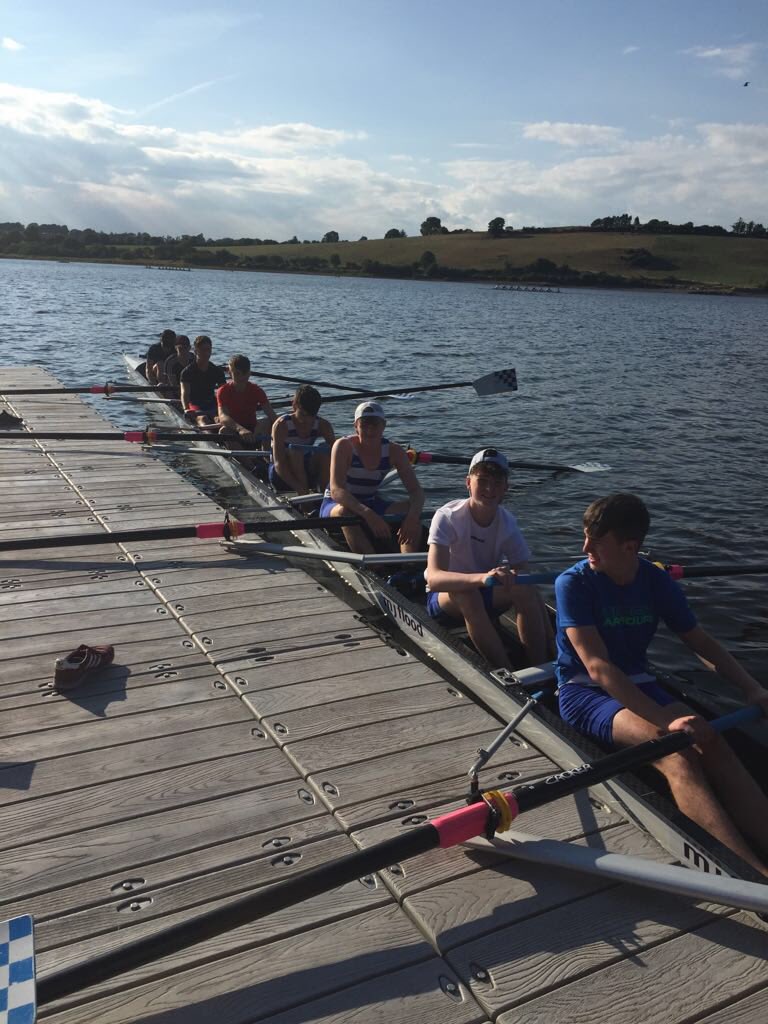 Best of luck to U16 &amp; U15 8s hitting the water for their race #cork #IrishRowChamps2018