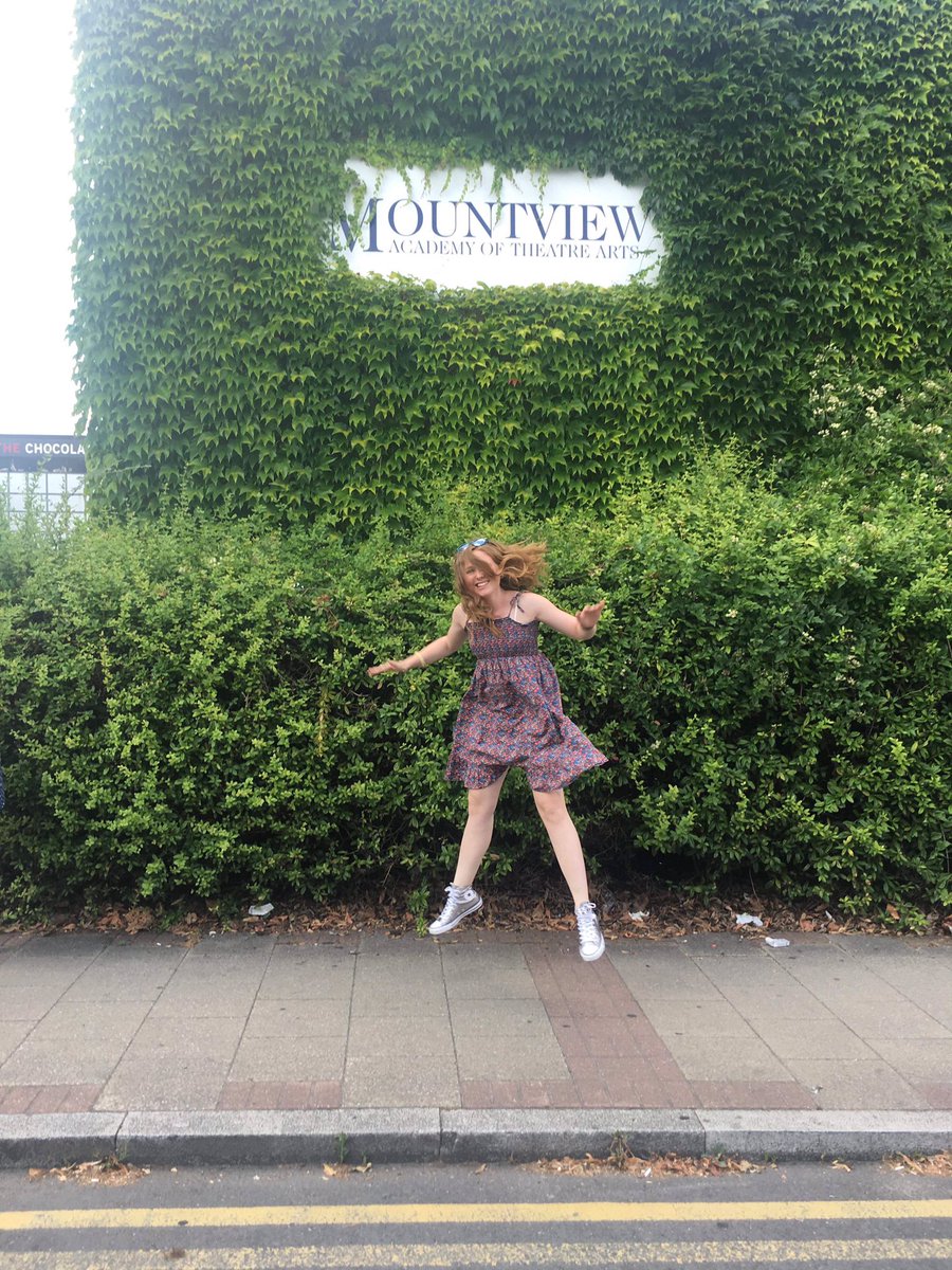 annabel1D3D's tweet photo. Bring on third year and @MountviewLDN in Peckham! #goodbyesecondyear #goodbyewoodgreen https://t.co/ewYYVwQO3M