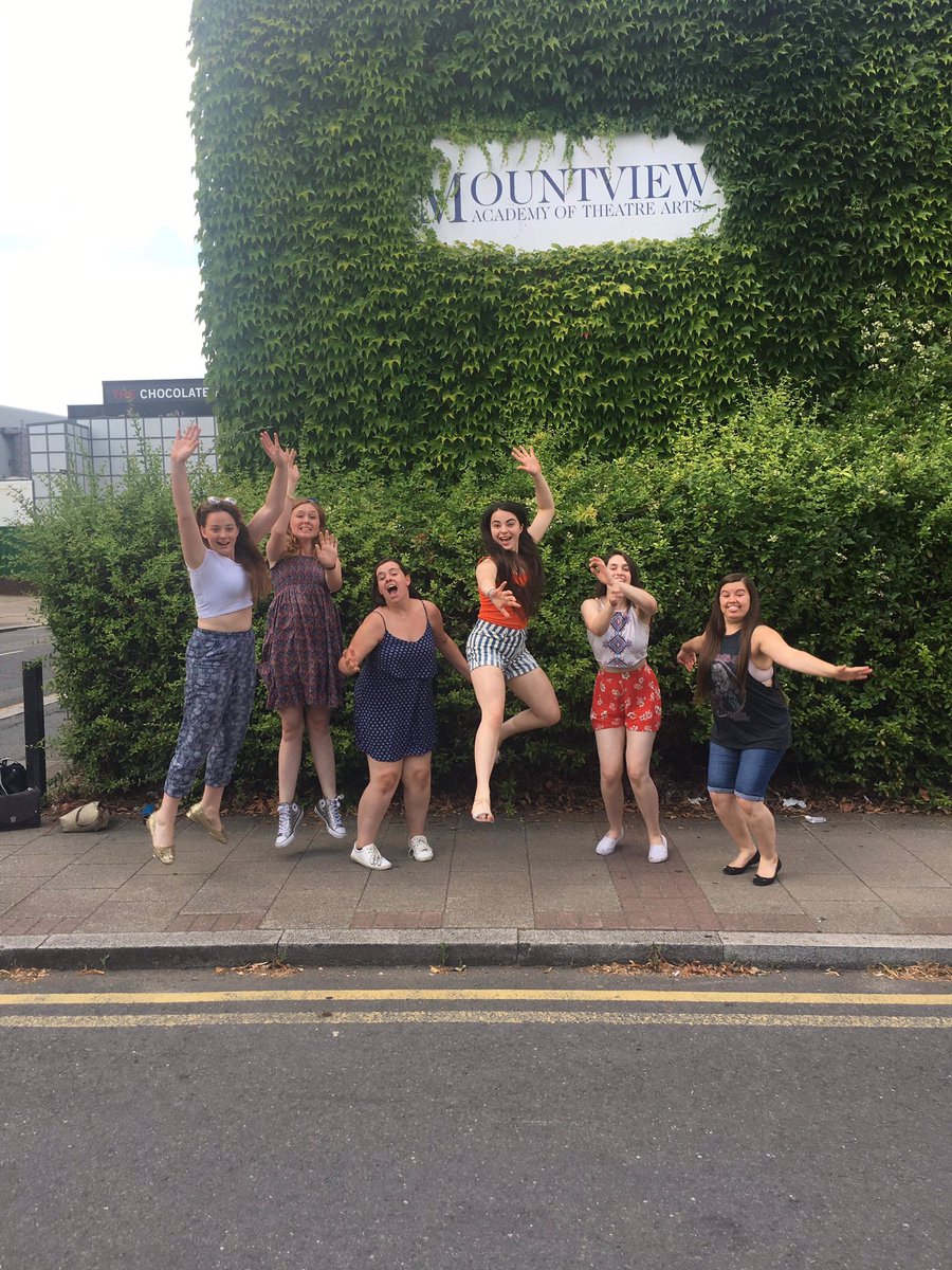 annabel1D3D's tweet photo. Bring on third year and @MountviewLDN in Peckham! #goodbyesecondyear #goodbyewoodgreen https://t.co/ewYYVwQO3M
